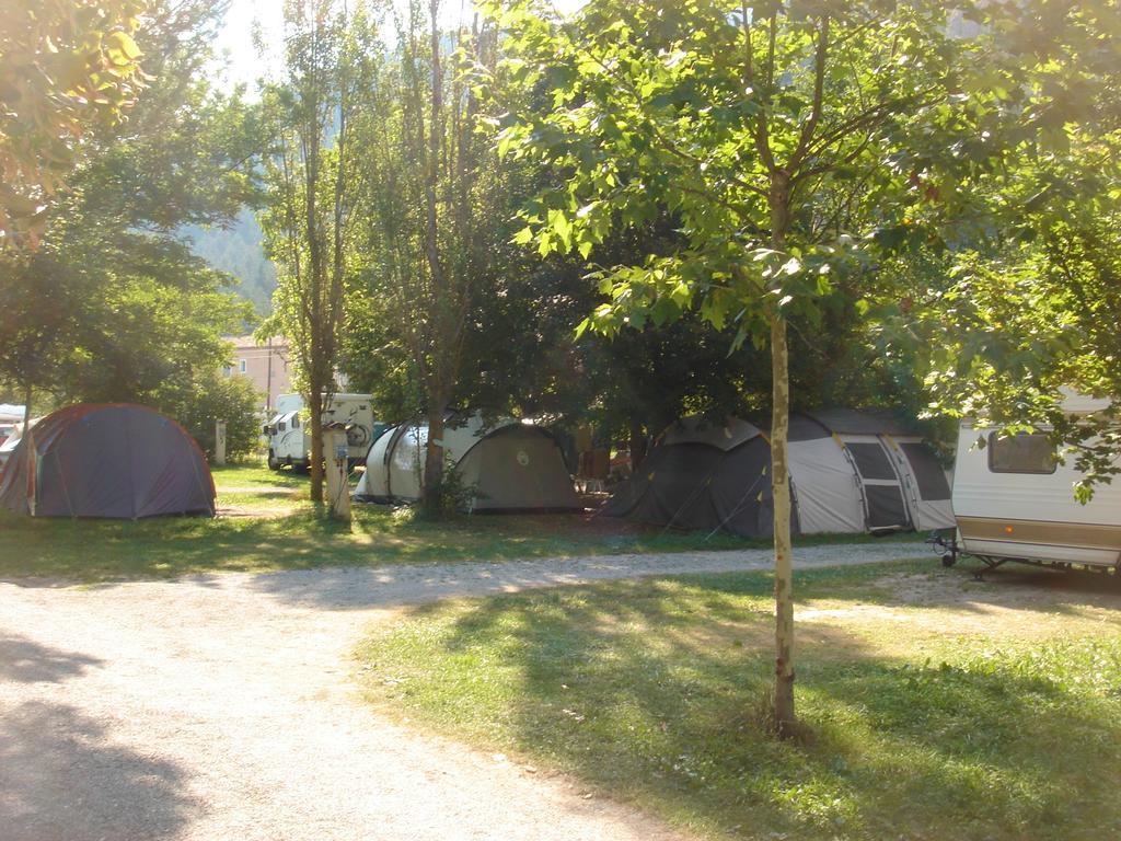 Camping Frederic Mistral Castellane Eksteriør billede